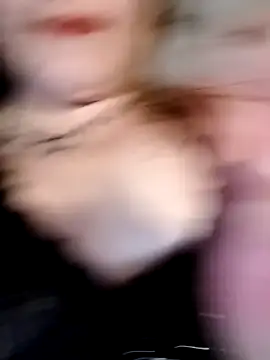 Snapshot of SWEETLUNA077 chatting on 13, 4, 2026 SWEETLUNA077 online show from 13, 4, 2026