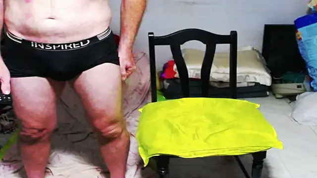 1CuteAndSexy69 online show from 16, 2, 2025