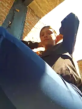 Snapshot of DORYY chatting on 3, 11, 2025 DORYY online show from 3, 11, 2025