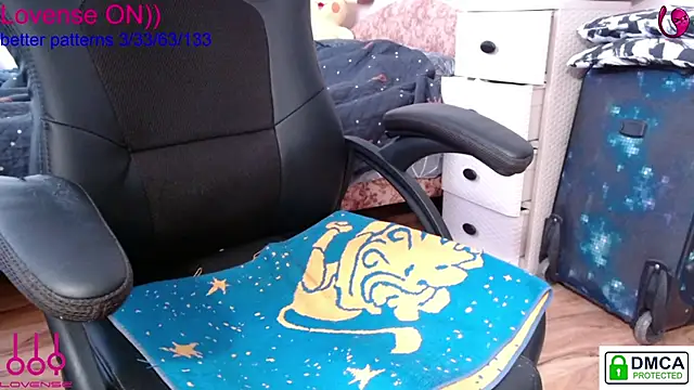 Snapshot of sweet_cute_cat chatting on 16, 3, 2025 sweet cute cat online show from 16, 3, 2025