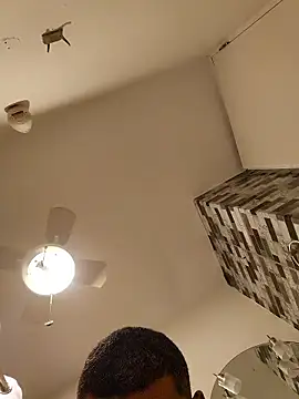 Snapshot of tropikboy chatting on 15, 1, 2026 tropikboy online show from 15, 1, 2026