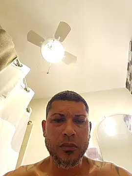 Snapshot of tropikboy chatting on 16, 1, 2026 tropikboy online show from 16, 1, 2026