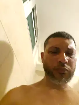 Snapshot of tropikboy chatting on 8, 3, 2026 tropikboy online show from 8, 3, 2026