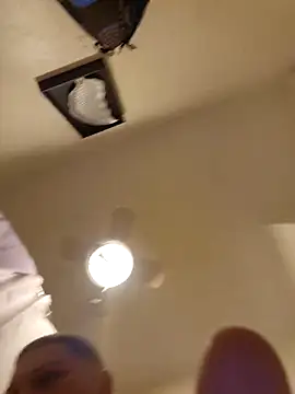 Snapshot of tropikboy chatting on 16, 3, 2026 tropikboy online show from 16, 3, 2026