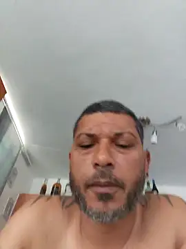 Snapshot of tropikboy chatting on 20, 5, 2026 tropikboy online show from 20, 5, 2026
