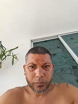 Snapshot of tropikboy chatting on 30, 5, 2026 tropikboy online show from 30, 5, 2026
