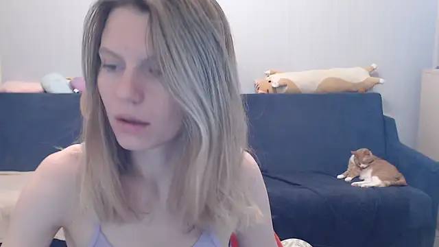 Snapshot of night_is_dark chatting on 5, 4, 2026 night is dark online show from 5, 4, 2026