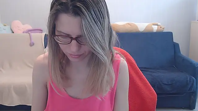 Snapshot of night_is_dark chatting on 9, 4, 2026 night is dark online show from 9, 4, 2026