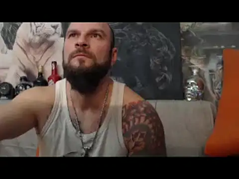 Snapshot of viking_30 chatting on 8, 1, 2025 viking 30 online show from 8, 1, 2025