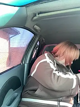 Model9798 online show from 21, 3, 2025