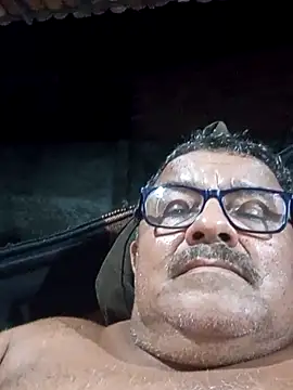 Snapshot of Misterymem63 chatting on 20, 4, 2026 Misterymem63 online show from 20, 4, 2026