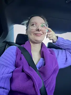 Snapshot of The_Snowwhitee chatting on 16, 3, 2025 The Snowwhitee online show from 16, 3, 2025