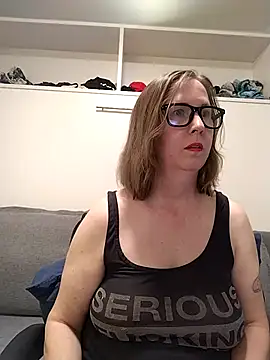 Snapshot of SweetandNaughty1 chatting on 12, 3, 2026 SweetandNaughty1 online show from 12, 3, 2026