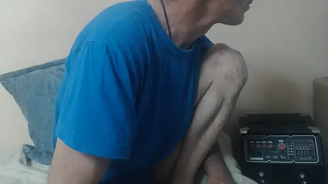 Snapshot of yvesstorm1 chatting on 28, 5, 2026 yvesstorm1 online show from 28, 5, 2026