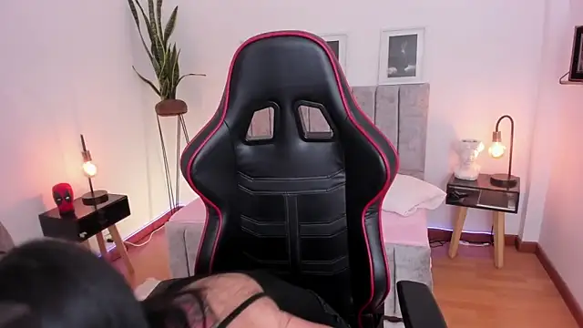 Snapshot of EmmyEvans1 chatting on 13, 1, 2025 EmmyEvans1 online show from 13, 1, 2025