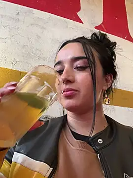 Snapshot of EmmyEvans1 chatting on 17, 2, 2025 EmmyEvans1 online show from 17, 2, 2025