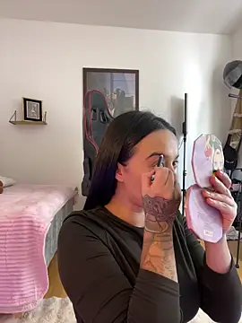 Snapshot of EmmyEvans1 chatting on 20, 3, 2025 EmmyEvans1 online show from 20, 3, 2025