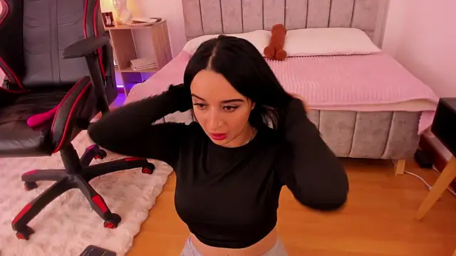 Snapshot of EmmyEvans1 chatting on 23, 3, 2025 EmmyEvans1 online show from 23, 3, 2025