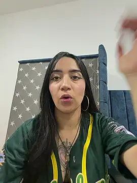 Snapshot of EmmyEvans1 chatting on 11, 3, 2026 EmmyEvans1 online show from 11, 3, 2026