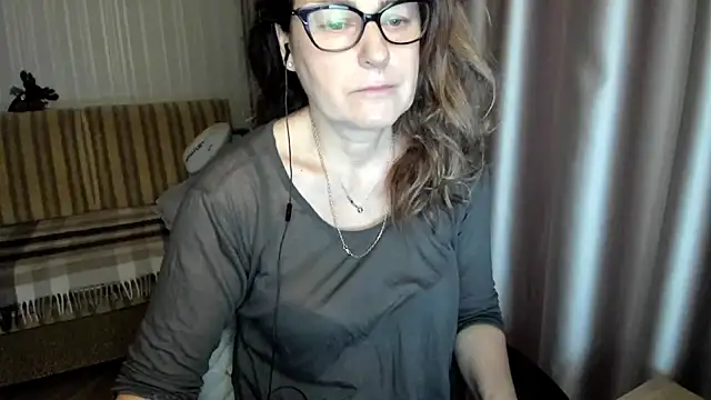 lauraoven online show from 18, 12, 2025