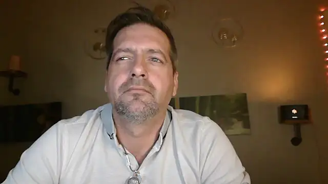 Snapshot of matrikes1 chatting on 21, 12, 2024 matrikes1 online show from 21, 12, 2024