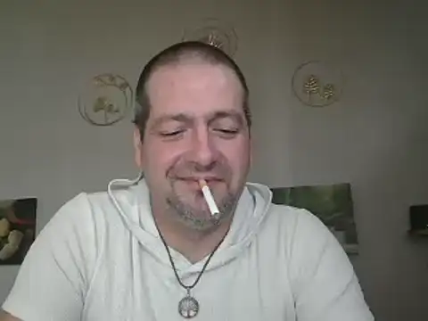 Snapshot of matrikes1 chatting on 9, 2, 2025 matrikes1 online show from 9, 2, 2025