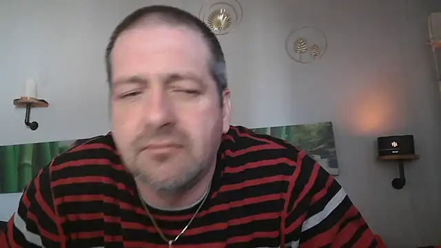 Snapshot of matrikes1 chatting on 19, 2, 2025 matrikes1 online show from 19, 2, 2025