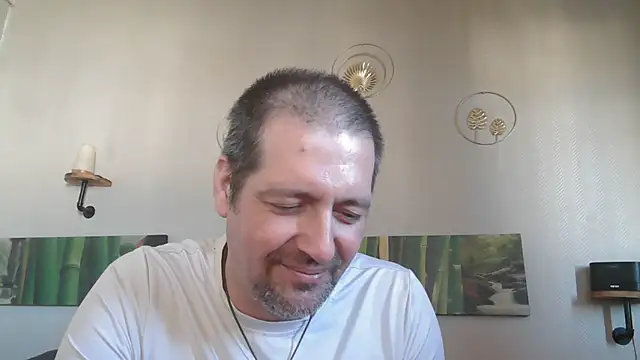 Snapshot of matrikes1 chatting on 2, 3, 2025 matrikes1 online show from 2, 3, 2025