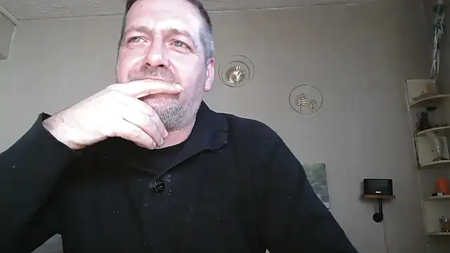 Snapshot of matrikes1 chatting on 14, 4, 2026 matrikes1 online show from 14, 4, 2026