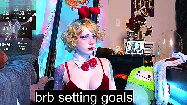 Snapshot of Ivey_and_James chatting on 18, 12, 2024 Ivey and James online show from 18, 12, 2024