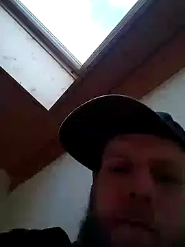 Snapshot of Kw8585kw chatting on 12, 1, 2025 Kw8585kw online show from 12, 1, 2025