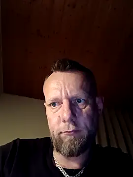 Snapshot of Kw8585kw chatting on 8, 4, 2026 Kw8585kw online show from 8, 4, 2026