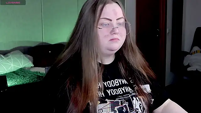 Snapshot of EMMA__CONNOR chatting on 17, 3, 2025 EMMA CONNOR online show from 17, 3, 2025