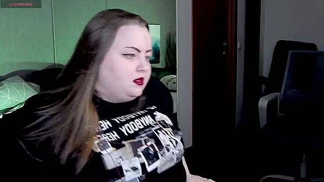 Snapshot of EMMA__CONNOR chatting on 18, 3, 2025 EMMA CONNOR online show from 18, 3, 2025