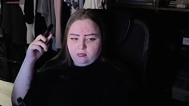 EMMA  CONNOR online show from 21, 11, 2025