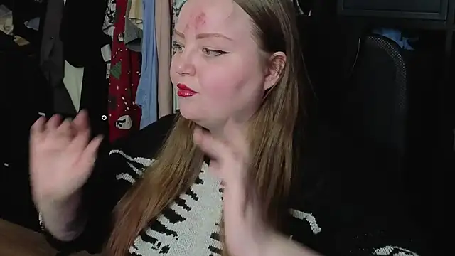 EMMA  CONNOR online show from 5, 12, 2025