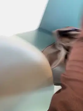 Wet  Bunny online show from 7, 4, 2026