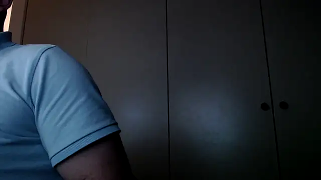 Snapshot of mrbigballs chatting on 23, 4, 2026 mrbigballs online show from 23, 4, 2026