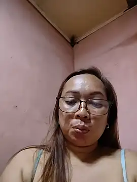 Snapshot of asianwet4u chatting on 2, 6, 2026 asianwet4u online show from 2, 6, 2026