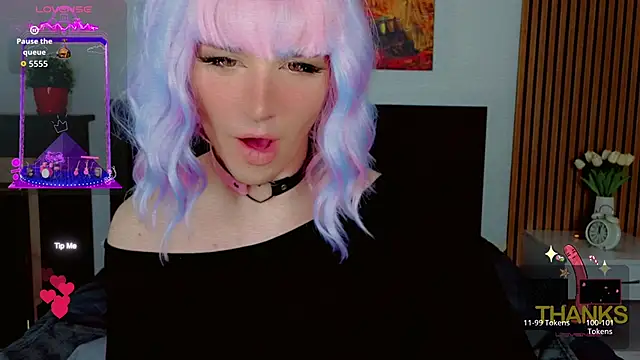 Snapshot of HelenSpellman chatting on 9, 4, 2026 HelenSpellman online show from 9, 4, 2026