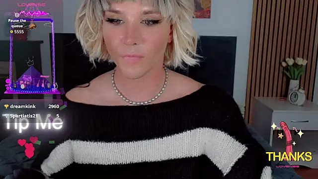 Snapshot of HelenSpellman chatting on 21, 4, 2026 HelenSpellman online show from 21, 4, 2026