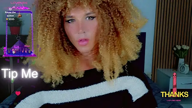 Snapshot of HelenSpellman chatting on 23, 4, 2026 HelenSpellman online show from 23, 4, 2026