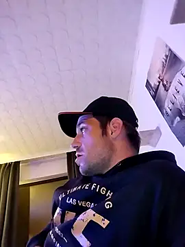 Codymc89 online show from 18, 9, 2025