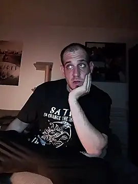 Snapshot of Codymc89 chatting on 4, 4, 2026 Codymc89 online show from 4, 4, 2026