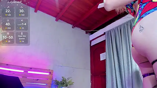 niky doll  online show from 14, 12, 2025