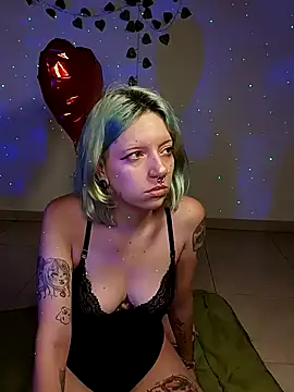 Snapshot of Rabit_Snake chatting on 19, 2, 2025 Rabit Snake online show from 19, 2, 2025