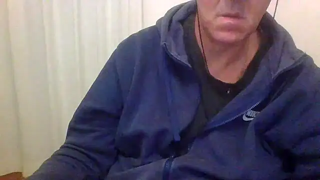 Snapshot of ANONIMO7735 chatting on 4, 11, 2025 ANONIMO7735 online show from 4, 11, 2025