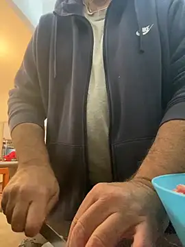 Snapshot of ANONIMO7735 chatting on 9, 11, 2025 ANONIMO7735 online show from 9, 11, 2025