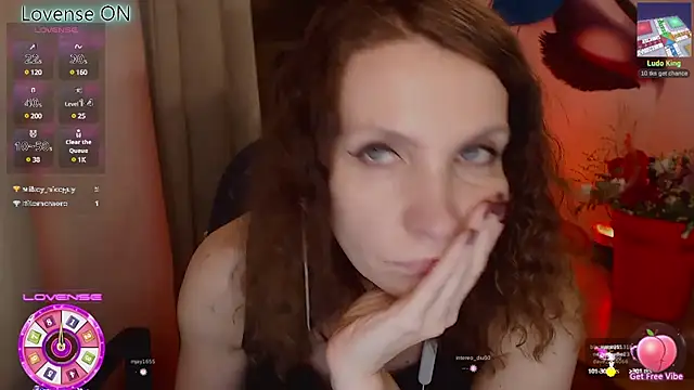 Snapshot of JohansonKatie chatting on 22, 2, 2025 JohansonKatie online show from 22, 2, 2025