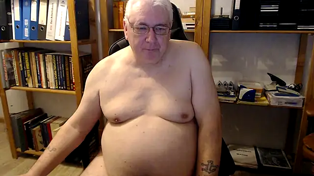 SchwanzhureXXL online show from 27, 10, 2025